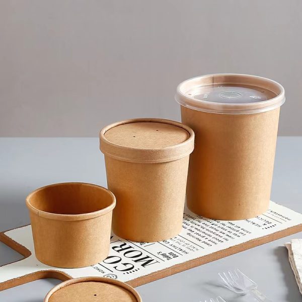 茶色の紙製スープカップ